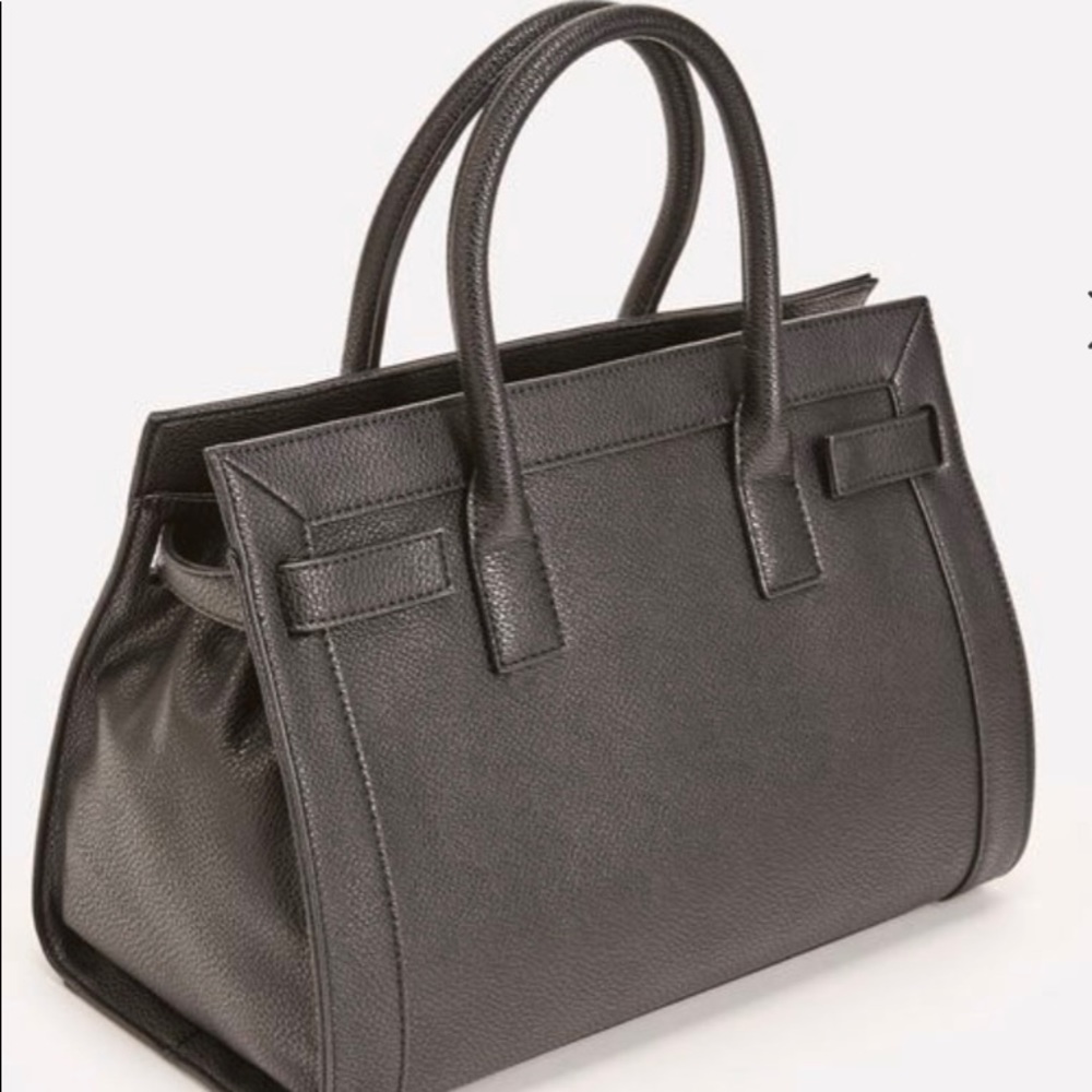 JustFab vegan black handbag with removable strap, 2 interior pockets. versatile!